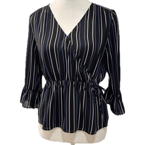 Ann Taylor Black & White Peplum Ruffle Sleeve Striped Blouse Size Small - Picture 2 of 5